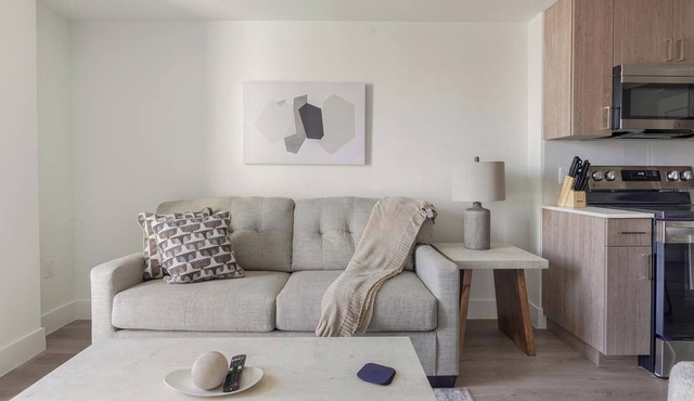 Landing | Incredible 1BD, Gym