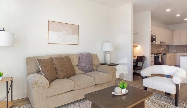 Landing | Incredible 1BD, Clubhouse, Gym