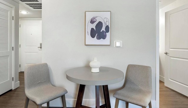 Landing | Incredible 1BD in Caraleigh