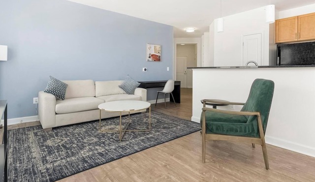 Landing | Incredible 2BD, Gym, Pool