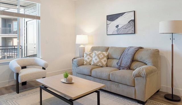 Landing | Incredible 2BD, Clubhouse, Gym