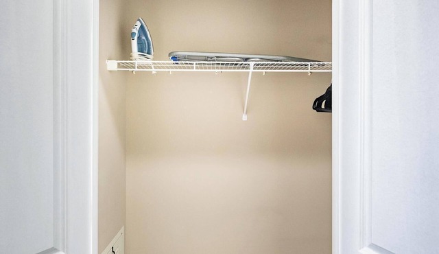 Landing | Incredible 2BD, Gym, Clubhouse
