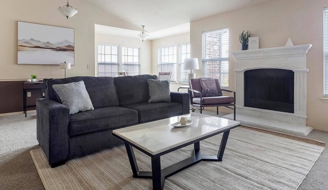 Landing | Incredible 2BD, Gym, Pool