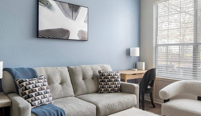 Landing | Incredible 1BD, Gym, Clubhouse