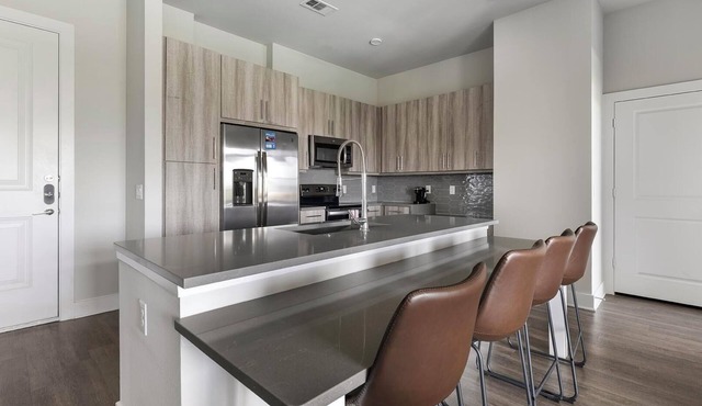 Landing | Modern 1BD, Pool, Courtyard