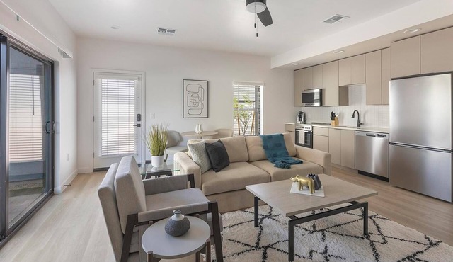 Landing | Modern 1BD, Pool, Clubhouse