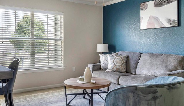 Landing | Modern 1BD, Gym, Courtyard