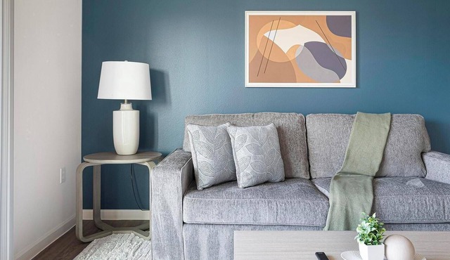 Landing | Modern 2BD, Pool, Clubhouse