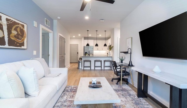 Landing | Modern 2BD, Pool, Clubhouse