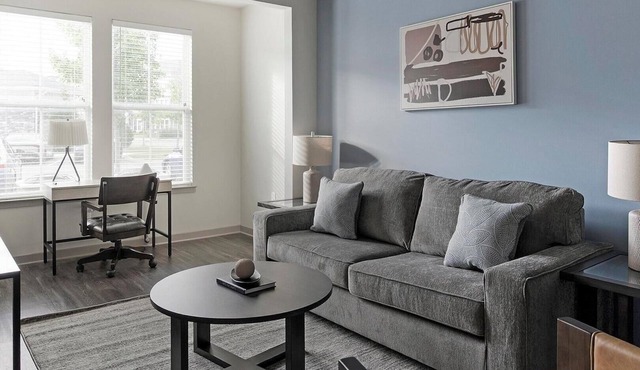 Landing | Modern 2BD, Gym, Clubhouse