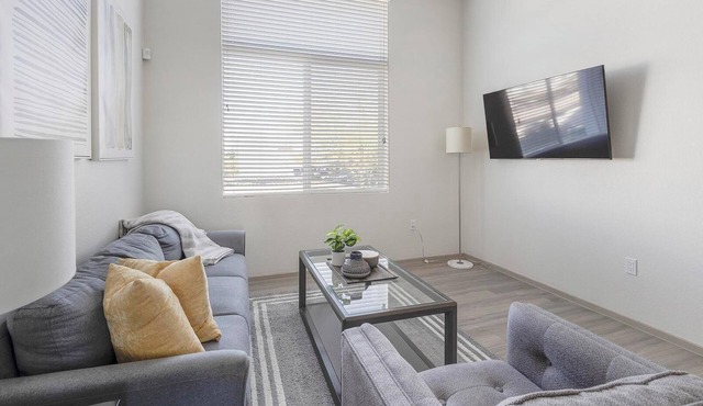 Landing | Spectacular 1BD, Gym