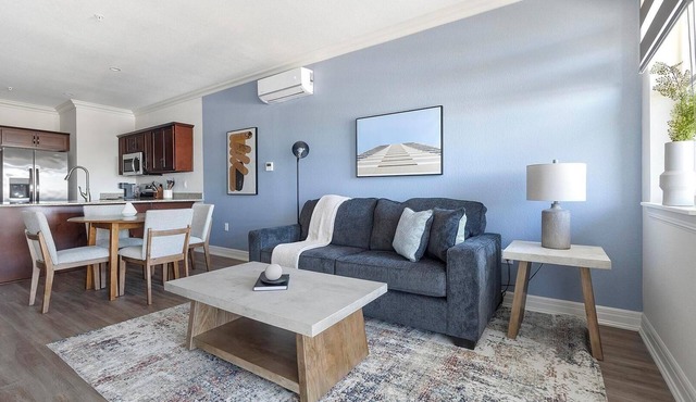 Landing | Spectacular 2BD, Gym, Clubhouse