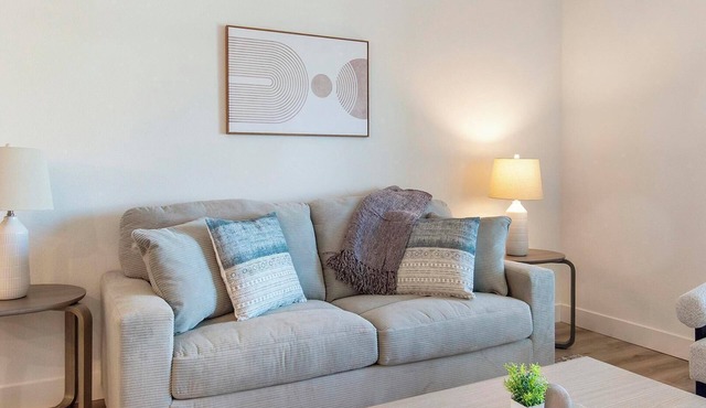 Landing | Spectacular 2BD, Clubhouse, Gym