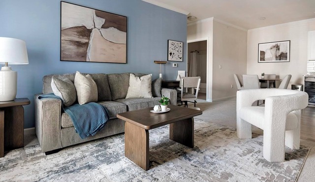Landing | Spectacular 2BD, Gym, Clubhouse