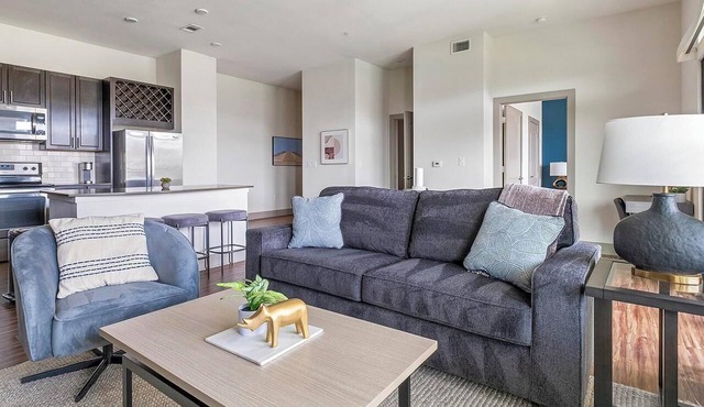 Landing | Spectacular 2BD, Gym, Clubhouse