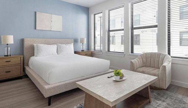 Landing | Spectacular Studio, Gym, Pool