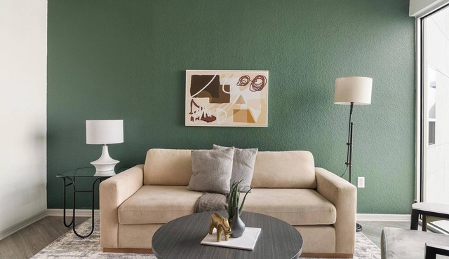 Landing | Stunning 1BD, Clubhouse, Gym