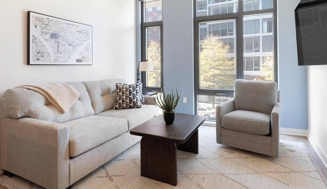 Landing | Stunning 1BD, Clubhouse, Pool