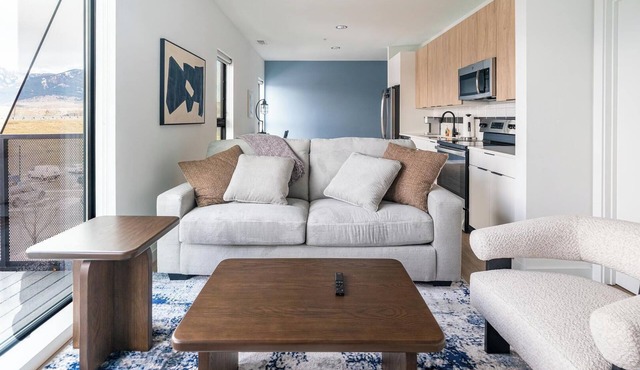 Landing | Stunning 2BD in Downtown Bozeman