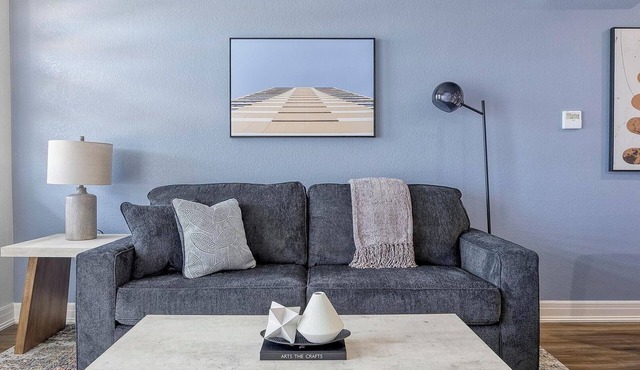 Landing | Stunning 2BD, Yoga Studio, Gym