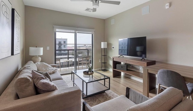 Landing | Stunning 2BD, Yoga Studio, Clubhouse
