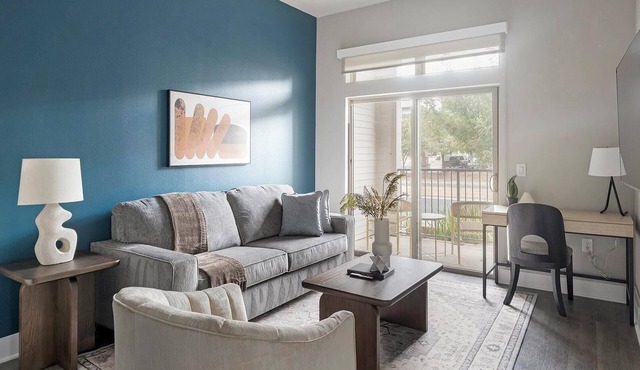 Landing | Stylish 1BD, Pool, Courtyard