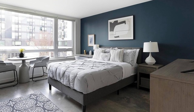 Landing | Stylish Studio, Game Room, Gym