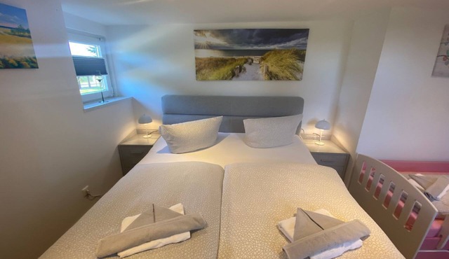 Landliebe Ferienwohnung - Ferienwohnung Landliebe mit Großem Garten