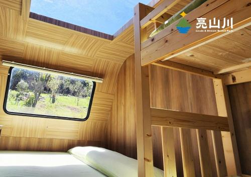 Lands & Stream Resort Park - Camping