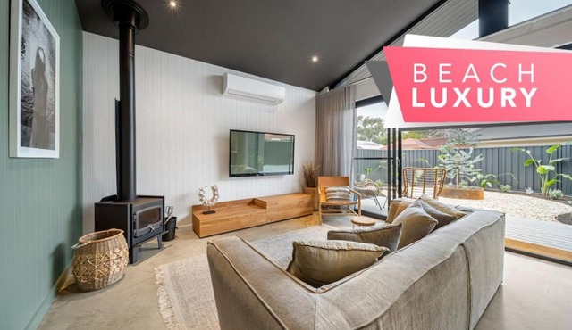 Laneway Retreat