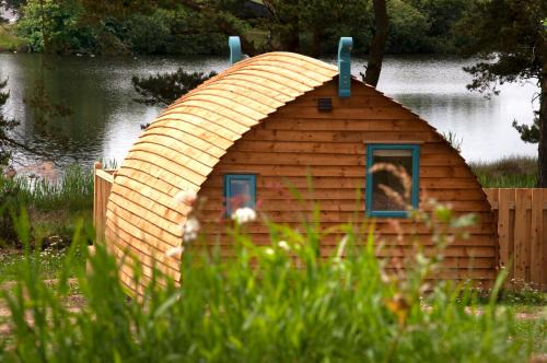 Langley Dam Glamping - hot tubs and dogs are not included in this price - they can be added for a supplement after booking