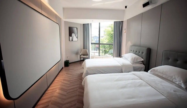 Lanxing Hotel