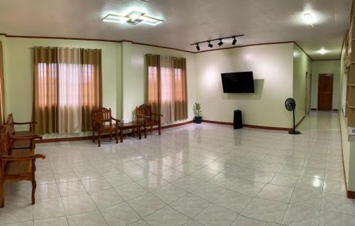 Laoag Spacious Guest House