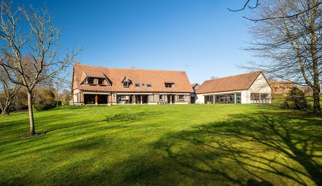 Large charming Norman house with pool and cinema room