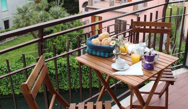 Large and bright apartment a few minutes from Venice with all the comforts