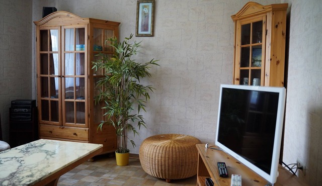 Large apartment (80 sqm) on the first floor for 6 people