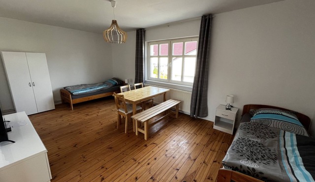 Large apartment for fitters - apartment for 4 persons in Trebbin OG