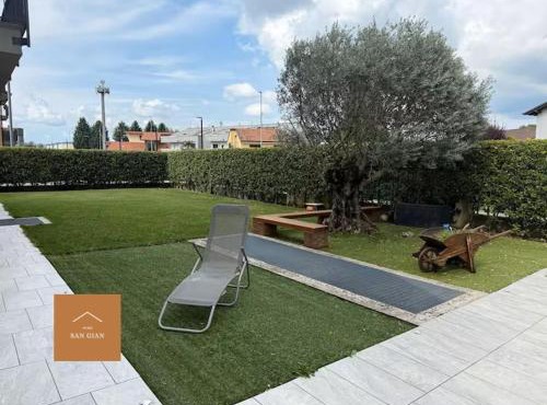 Large apartment with private garden