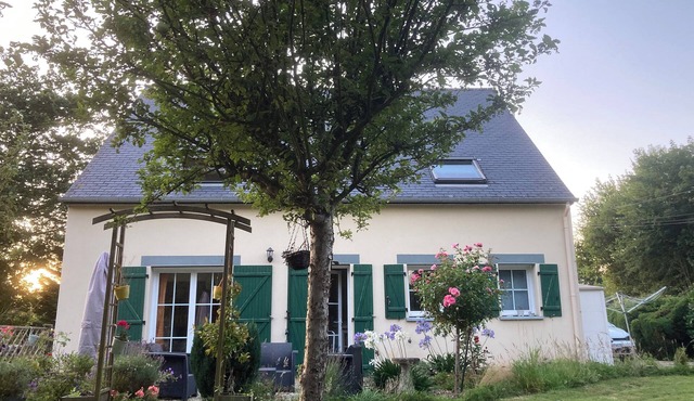 Large beautiful house and garden set in the heart of a picturesque village