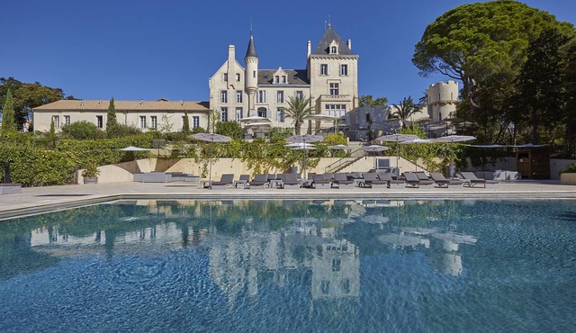 Large chateau for rent in Southern France. Great for corporate events!