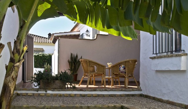 Large community pool, beautiful outdoor kitchen with grill, private garden with garden furniture - Casa Marin 3 -