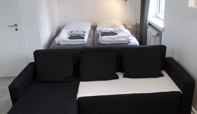 Large Double Room - Flensbed Hostel & Boardinghouse