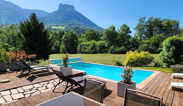 Large house with pool and mountain views