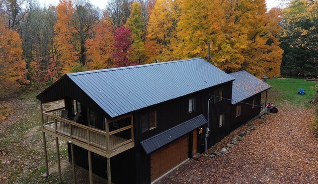 Large luxury cabin way back in the woods on ORV trail