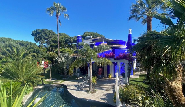Large luxury detached villa 4 en-suite bedrooms private pool golf at 300 meters