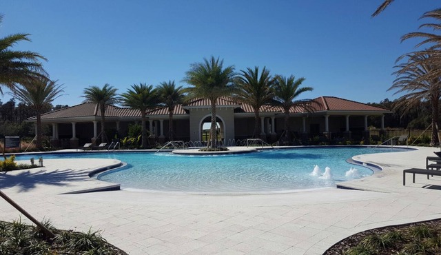 Large new complete house, 6br, 4 bathr, 4k sqft, near Tampa