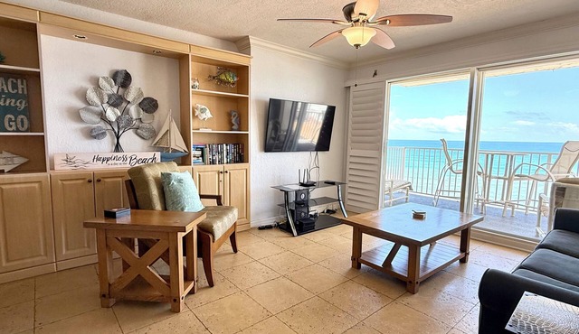 Large Oceanfront 2BD/2BA, Sleeps 6, Pool, Kitchen, W/D, Parking, Ormond/Daytona