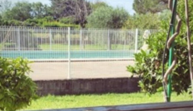 Large Provencal house with swimming pool