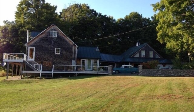 Large Secluded Vermont Rental House With Stunning Views.