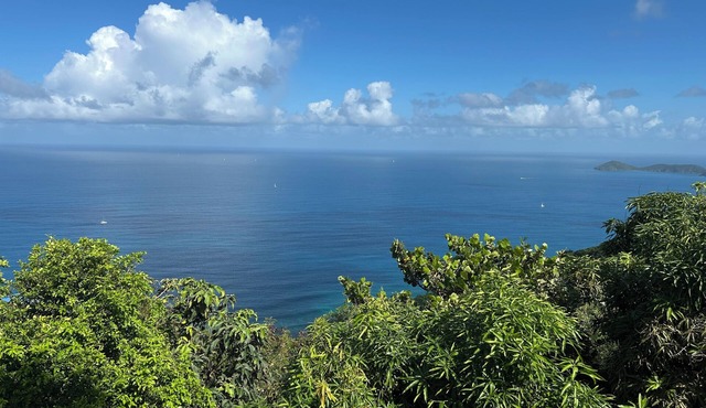 Large Studio with Spectacular Views of the Atlantic